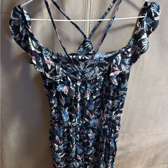 Hollister Co. Women's Floral Romper Size S Short Sleeve Preppy Boho Beach - Picture 1 of 5